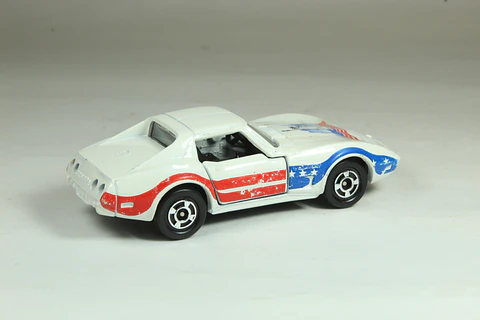 Tomica No. F21 Chevrolet Corvette Stingray Japan