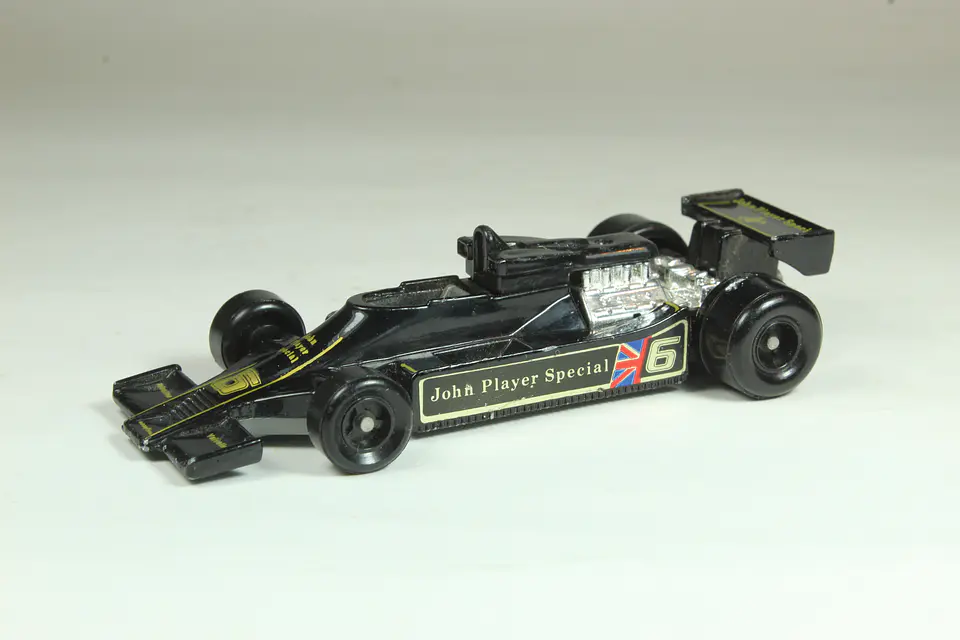 Tomica No. F36 Lotus 78 Ford Japan 1