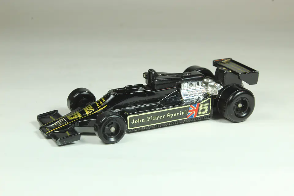 Tomica No. F36 Lotus 78 Ford Japan 4