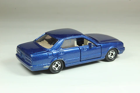Tomica No. 104 Nissan Cima Japan