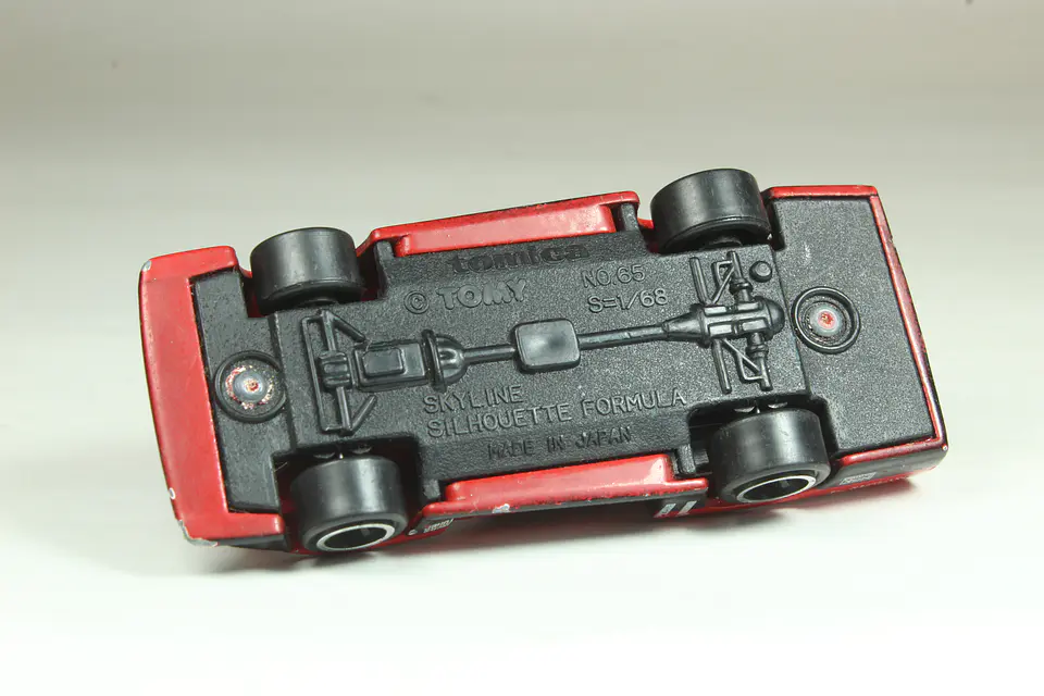 Tomica No. 65 Nissan Skyline Silhouette Formula Japan 3