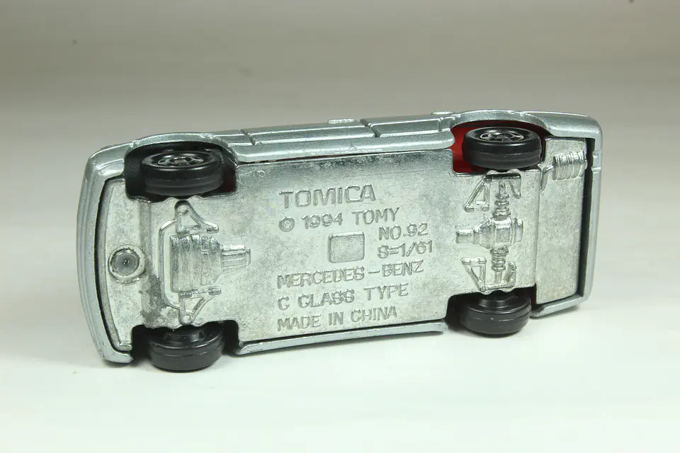 Tomica No. 92 Mercedes-Benz C Class Type China 3