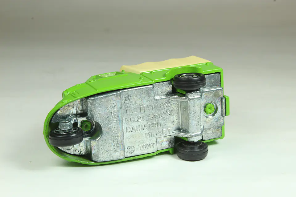 Tomica No. 21 Daihatsu Midget Japan — foto 3 de 3