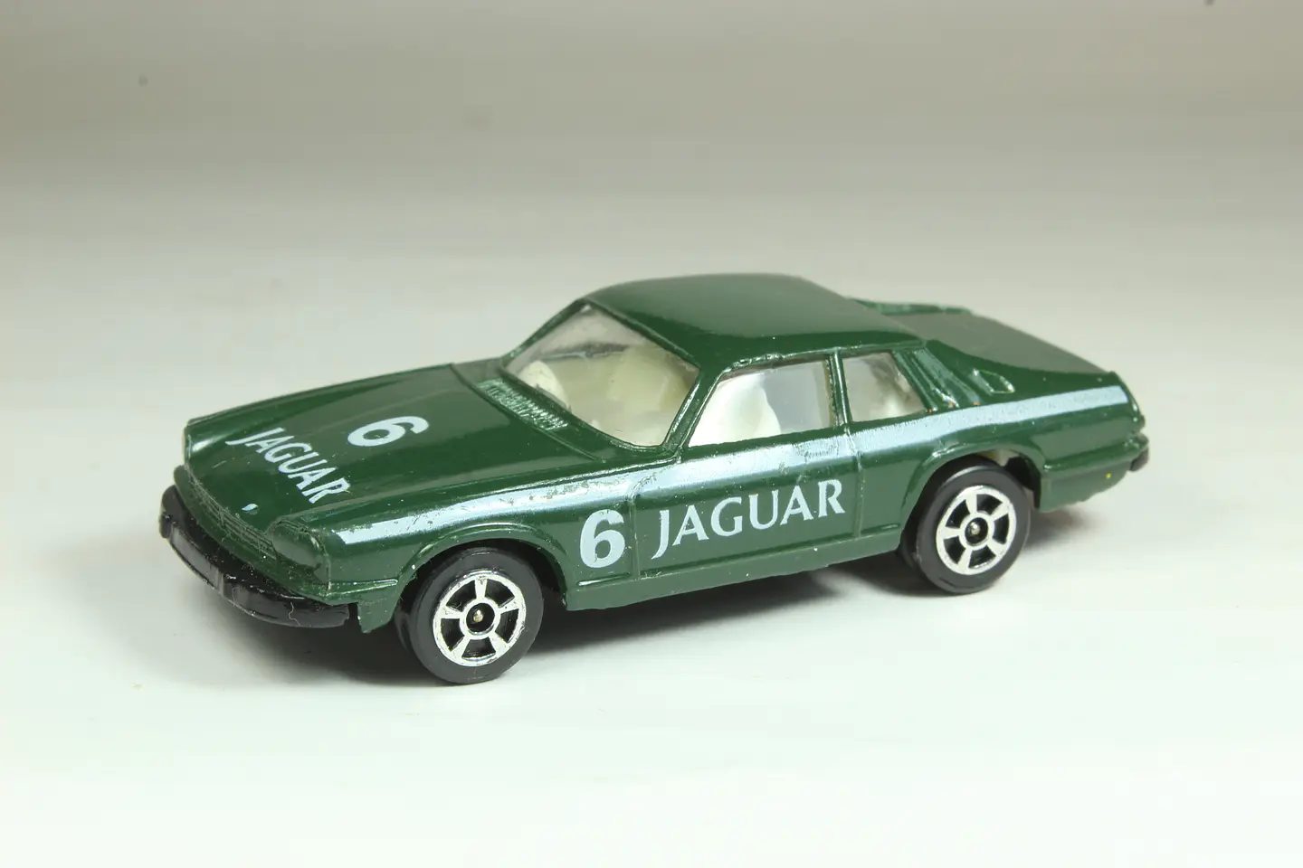 Corgi Jaguar XJ-S Gt. Britain — foto 1 de 3