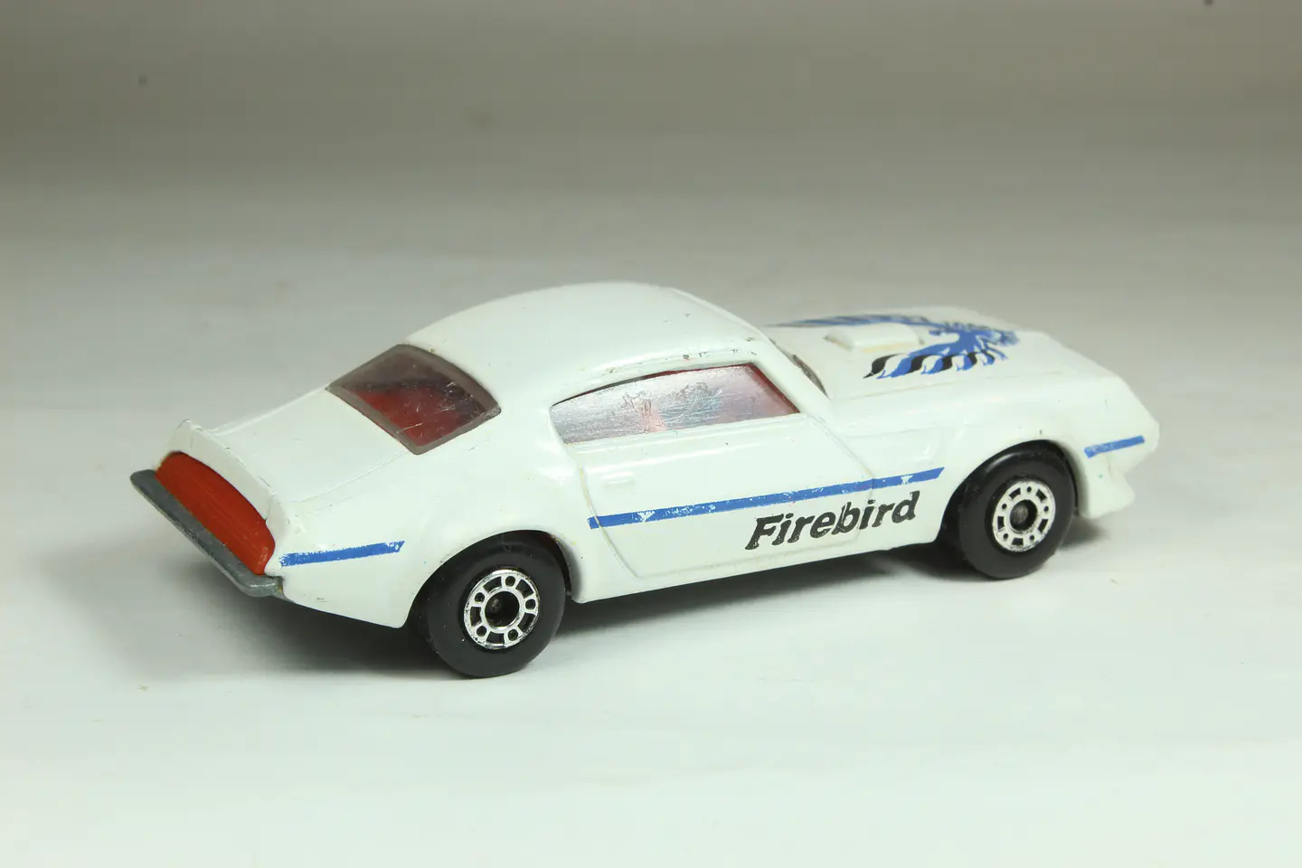 Matchbox Super Fast N° 16 Pontiac Firebird England — foto 2 de 3