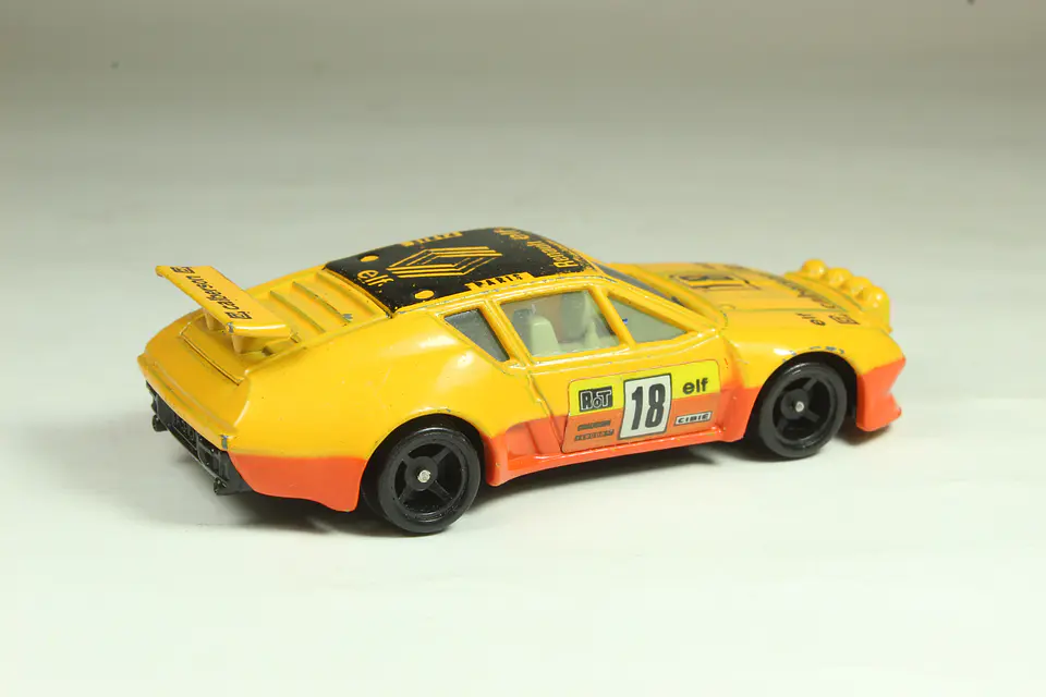 Tomica No. F58 Alpine Renault A310 Rally Type Japan — foto 2 de 3