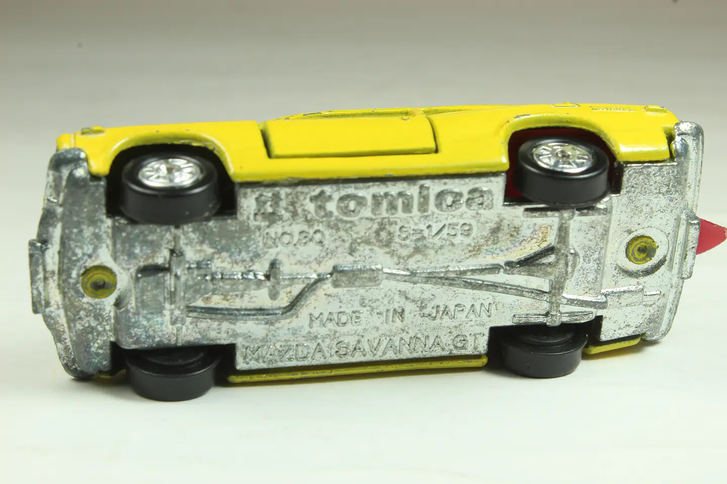 Tomica No. 80 Mazda Savanna GT Japan — foto 3 de 3