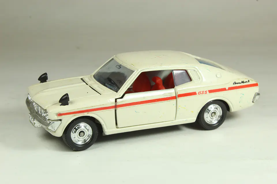 Tomica Dandy 011 Corona Mark II Hardtop 2000 GSS Japan — foto 1 de 4