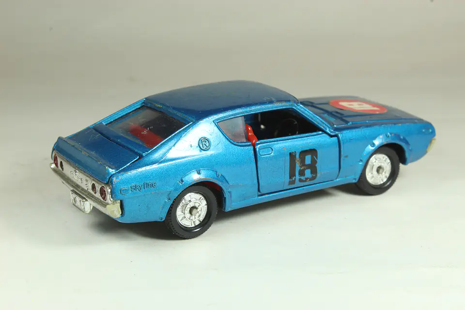 Tomica Dandy 018 Nissan Skyline 2000GT-R Japan — foto 2 de 4