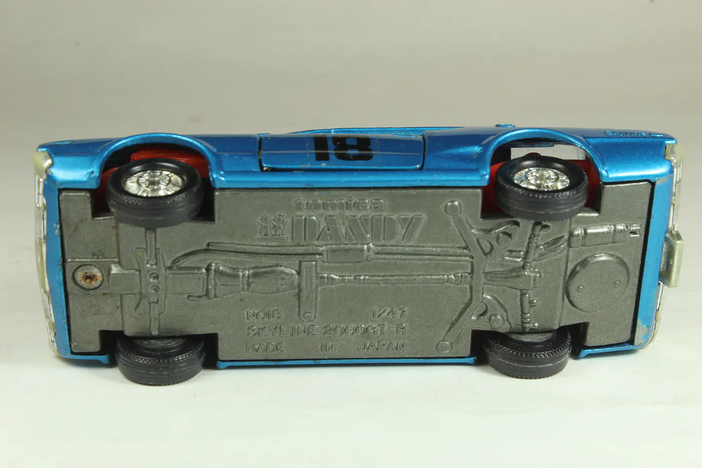 Tomica Dandy 018 Nissan Skyline 2000GT-R Japan — foto 4 de 4