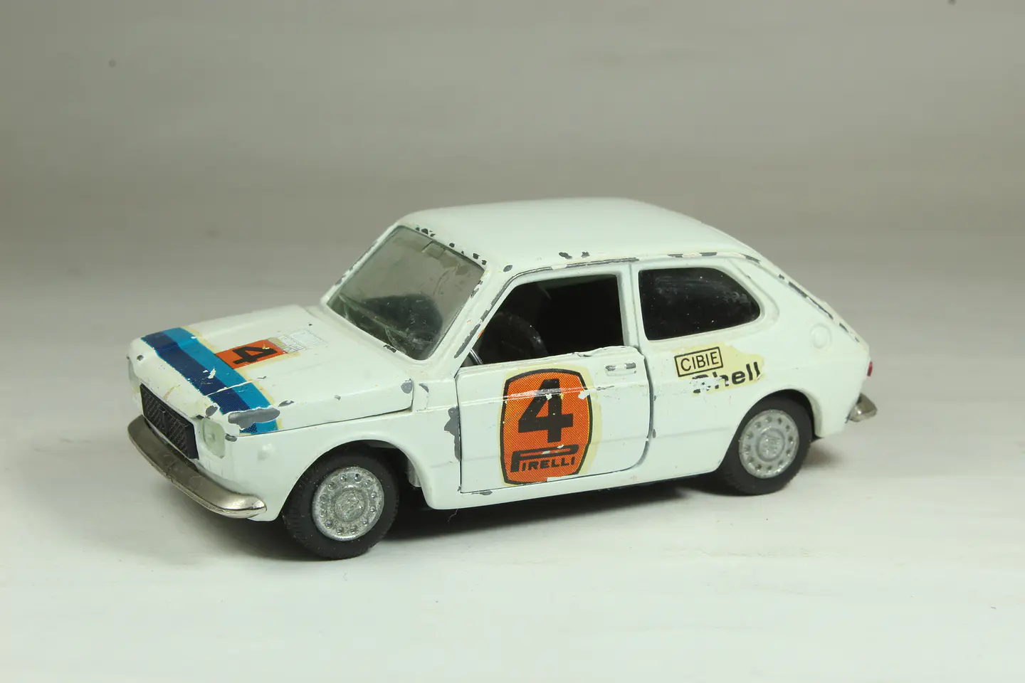 Pilen Mod. 333 Seat 127 Spain — foto 1 de 4