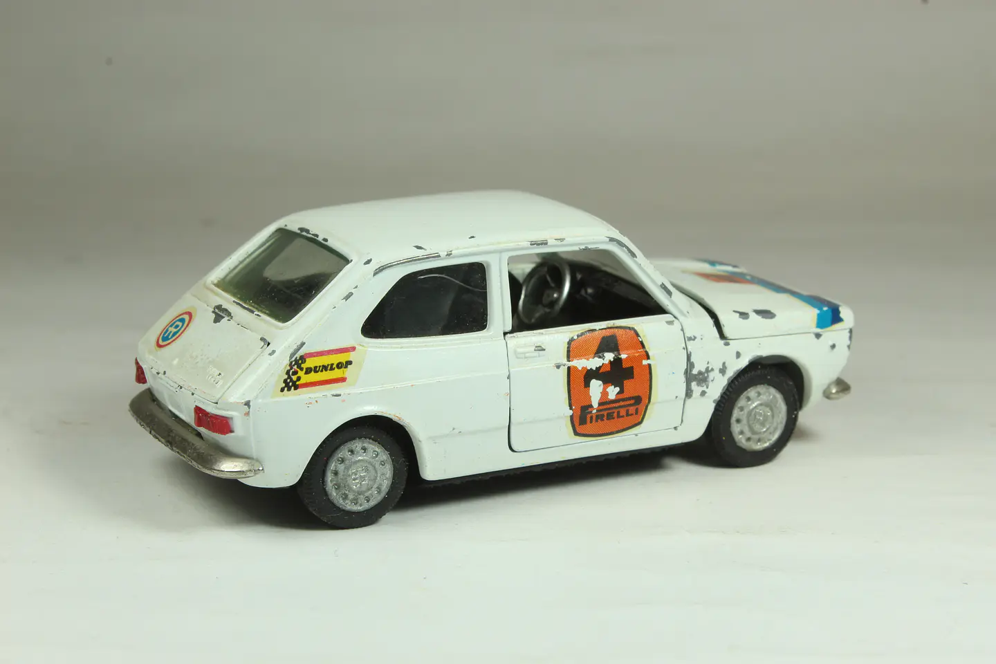 Pilen Mod. 333 Seat 127 Spain — foto 2 de 4