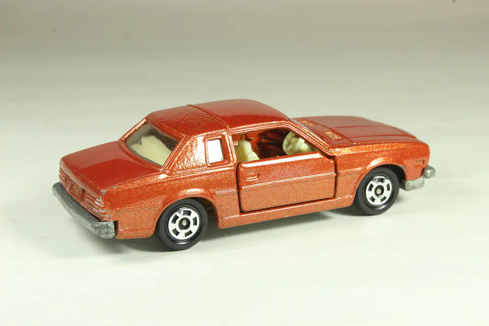 Tomica No. 38 Mazda Cosmo L Limited Japan — foto 2 de 3
