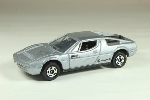 Tomica No. F45 Maserati Merak SS Japan
