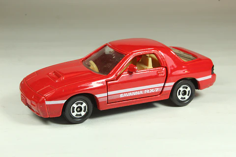 Tomica No. 50 Mazda Savanna RX-7 Japan (Rojo) Japan