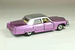Tomica No. F2 Cadillac Fleetwood Brougham Japan (Purpura) - Miniatura 2