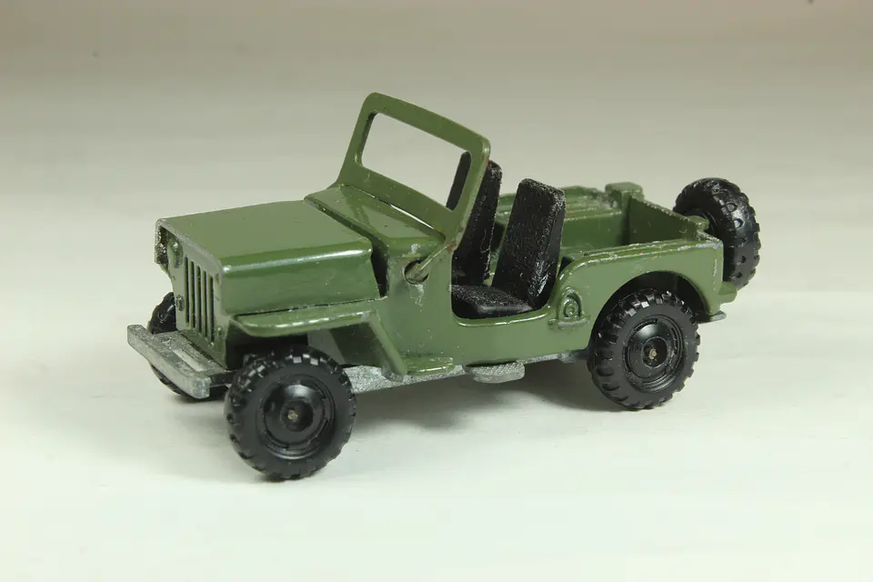 Tomica No. 25 Mitsubishi Jeep J3R Japan — foto 1 de 3