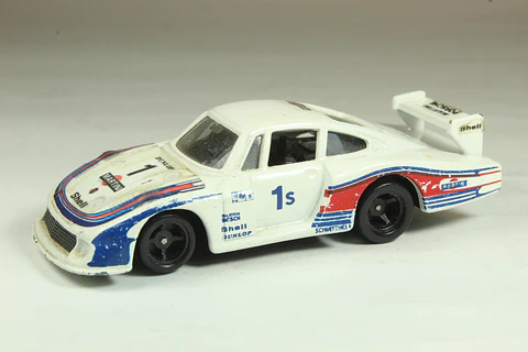 Tomica No. F10 Porsche 935-78 Turbo Japan