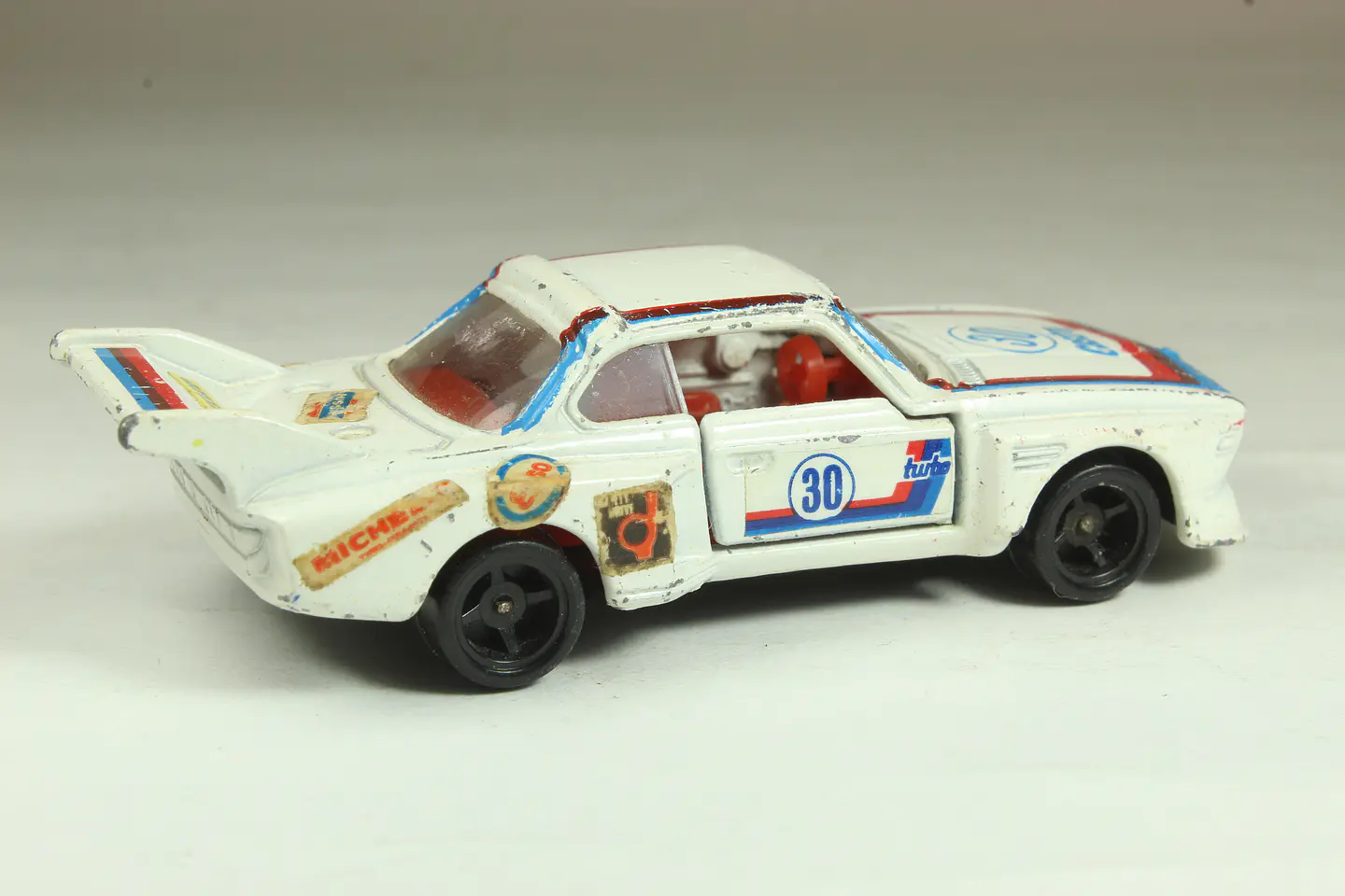 Tomica No. F30 BMW3 5CSL Japan — foto 2 de 3