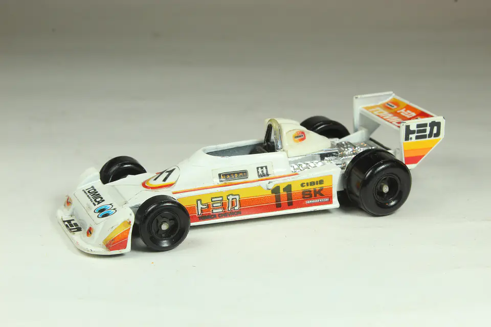 Tomica No. F69 Tomica Chevron BMW Japan — foto 2 de 7