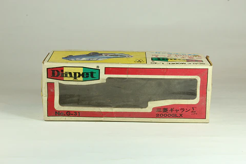 Yonezawa Diapet G-31 Mitsubishi Galant Σ 2000GLX Japan (Solo caja)