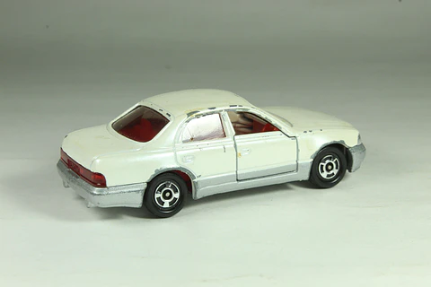 Tomica No. 55 Toyota Crown Majesta Japan