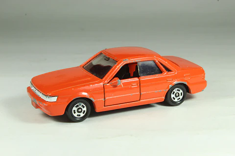 Tomica No. 51 Nissan Bluebird Japan