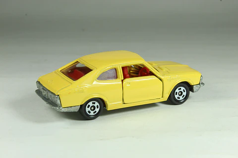 Tomica No. 11 Toyota Sprinter 1200 SL Japan