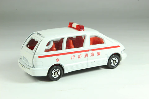Tomica No. 87 Estima Ambulance Japan