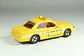 Tomica No. 28 High-Way Public Co. Patrol Car Japan - Miniatura 2