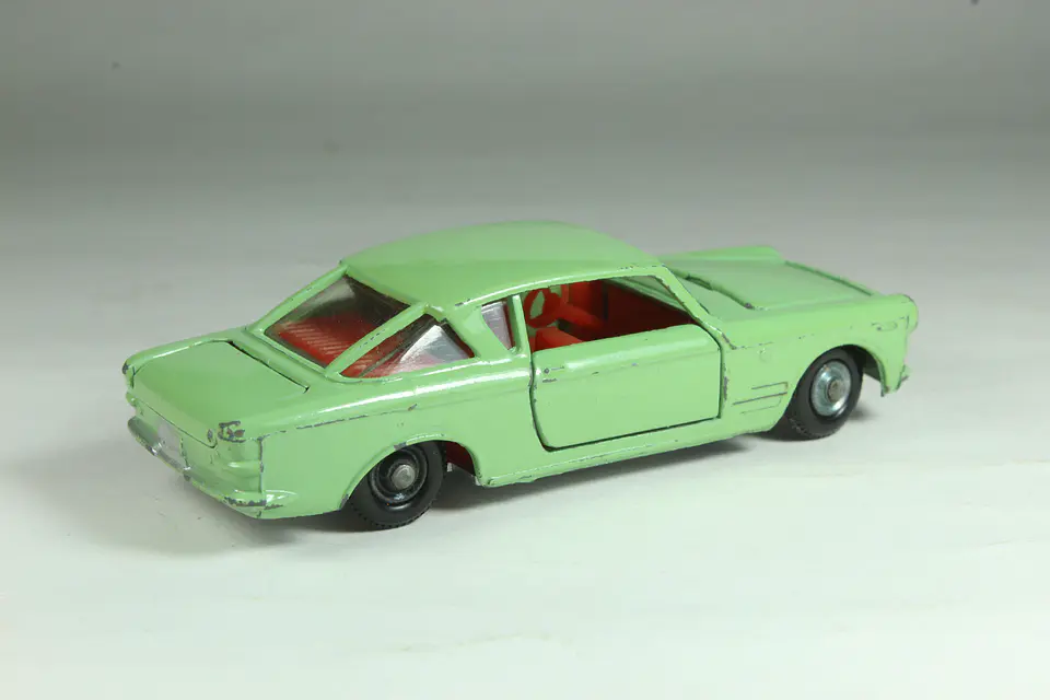 Lone Star Fiat 2300S England 2