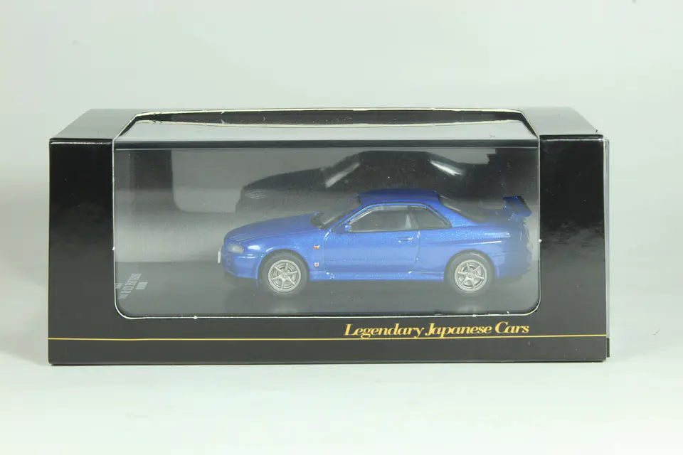 DeAgostini N°27 Nissan Skyline GT-R (R34) 1/64 4