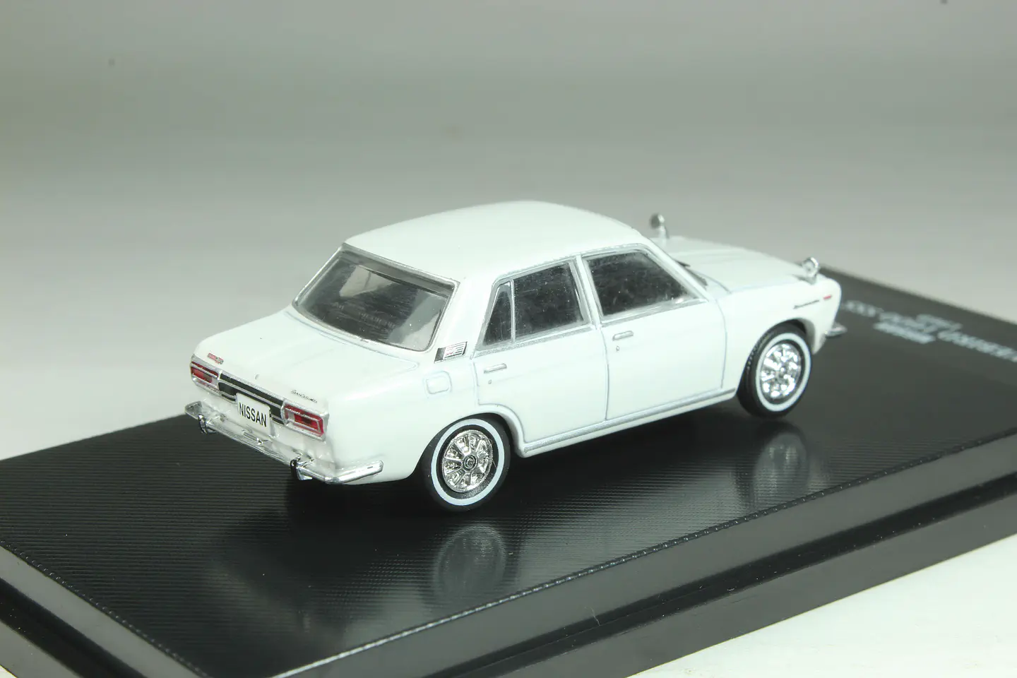 DeAgostini N°17 Datsun Bluebird 1600SSS (P510) 1/64 3