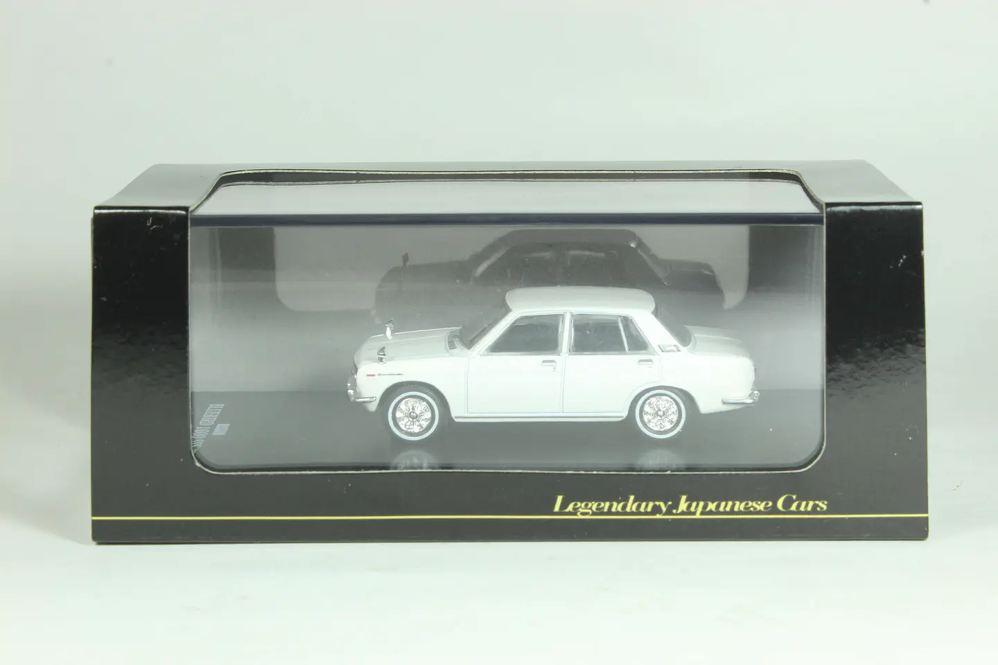 DeAgostini N°17 Datsun Bluebird 1600SSS (P510) 1/64 4