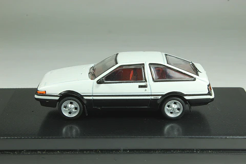 DeAgostini N°3 Toyota Sprinter Trueno (AE86) 1/64