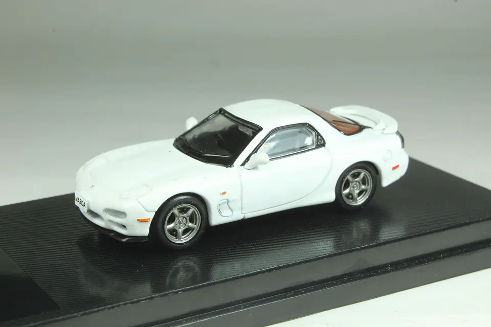 DeAgostini N°23 Mazda Efini RX-7 (FD3S) 1/64 1