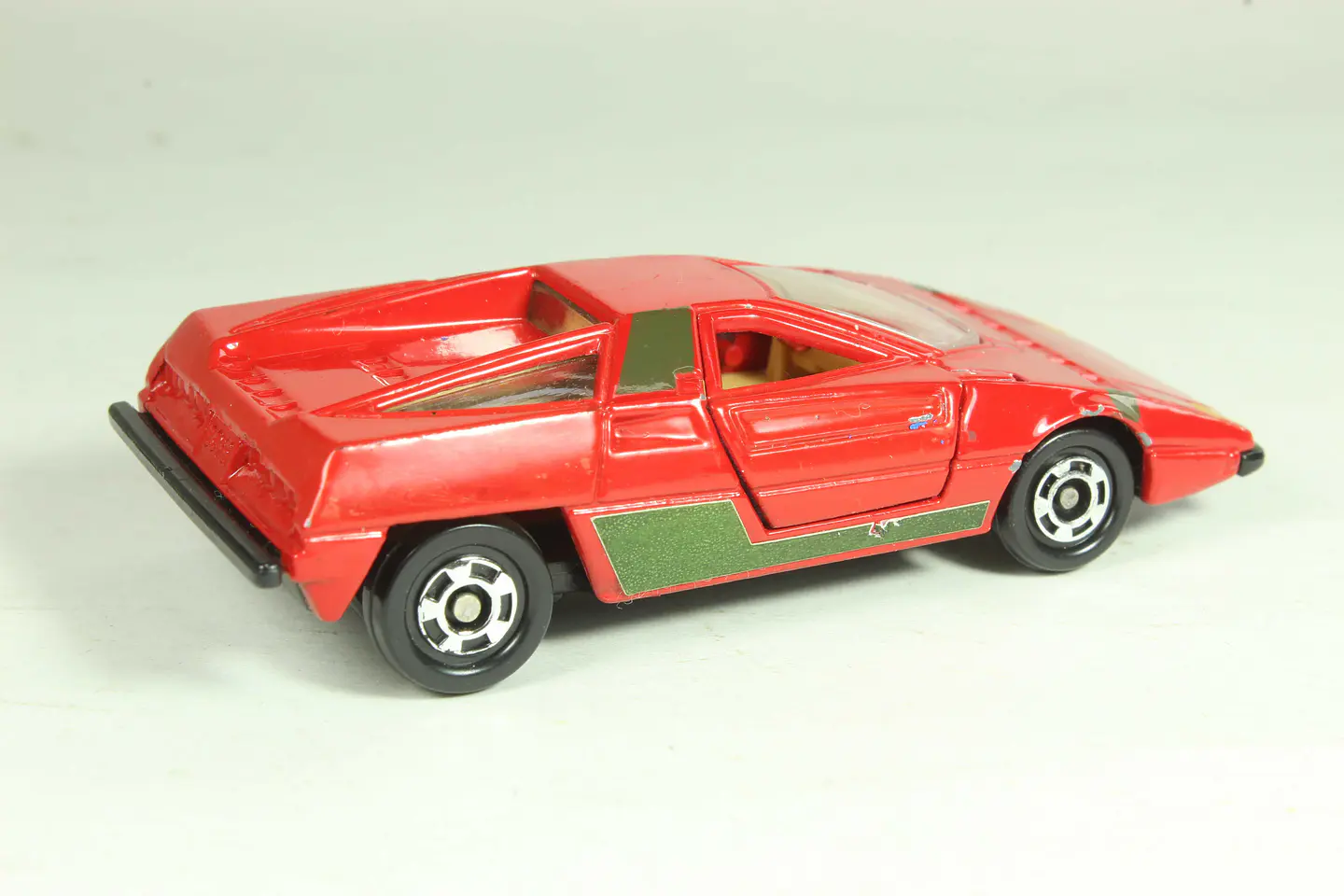 Tomica No. 46 Dome-0 Japan Rojo 2