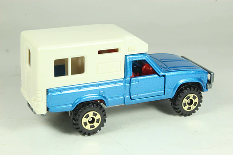 Tomica No. 108 Hilux Camping Car Japan