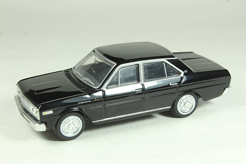 Tomica Limited Vintage LV-37a Nissan Cedric Special 6 1/64