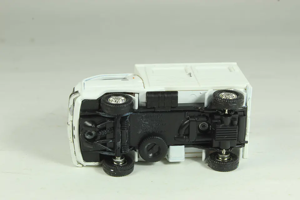 Tomica Limited Vintage LV-N17a Honda TN-V Panel Van 1/64 3