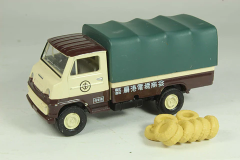 Tomica Limited Vintage LV-41c Toyota Toyoace 1/64