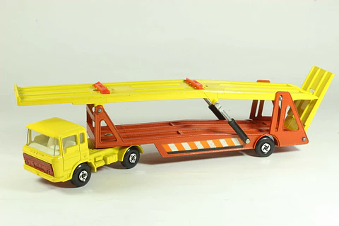 Matchbox Super Kings K-5 DAF Car Transporter England