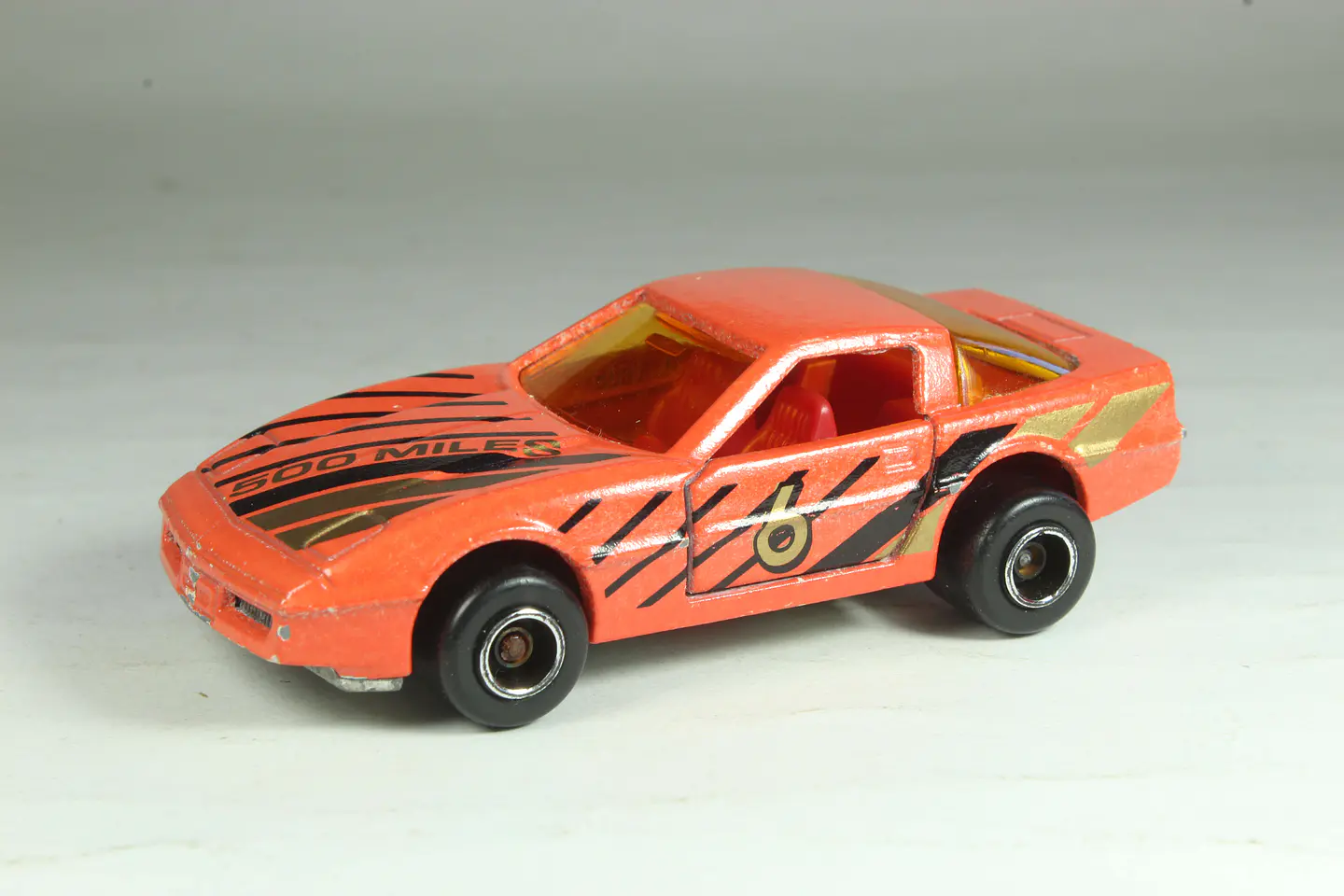 Majorette N° 268 Chevrolet Corvette France — foto 1 de 3