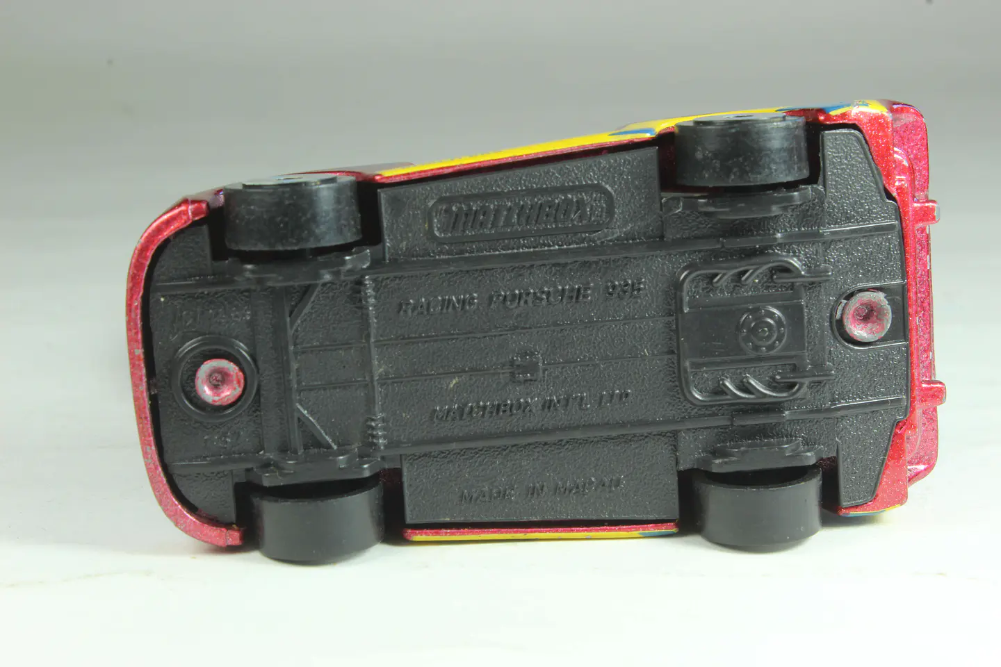 Matchbox Int LW-6 Racing Porsche 935 Macau — foto 3 de 3