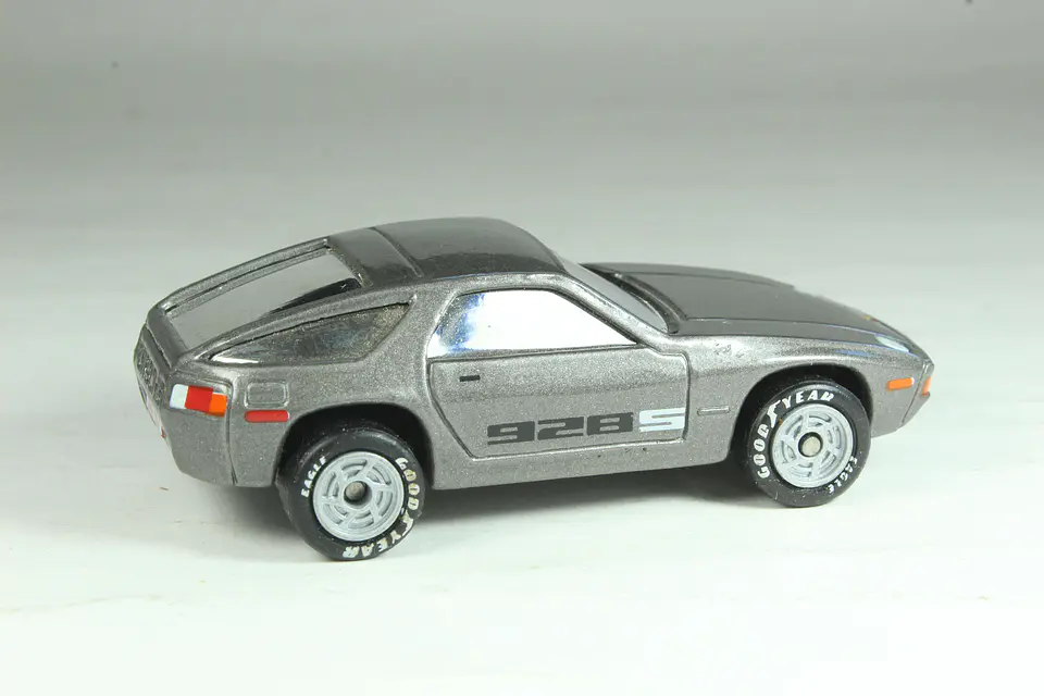 Matchbox Int WC-1 Porsche 928 Macau — foto 2 de 3