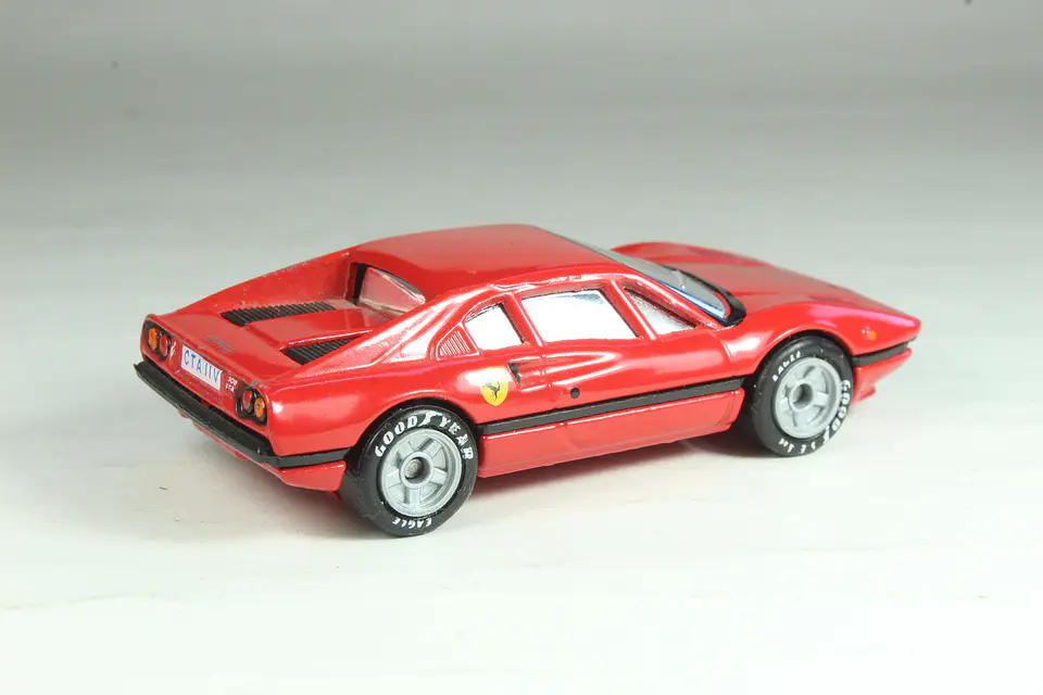 Matchbox Int WC-4 Ferrari 308 GTB Macau — foto 2 de 3