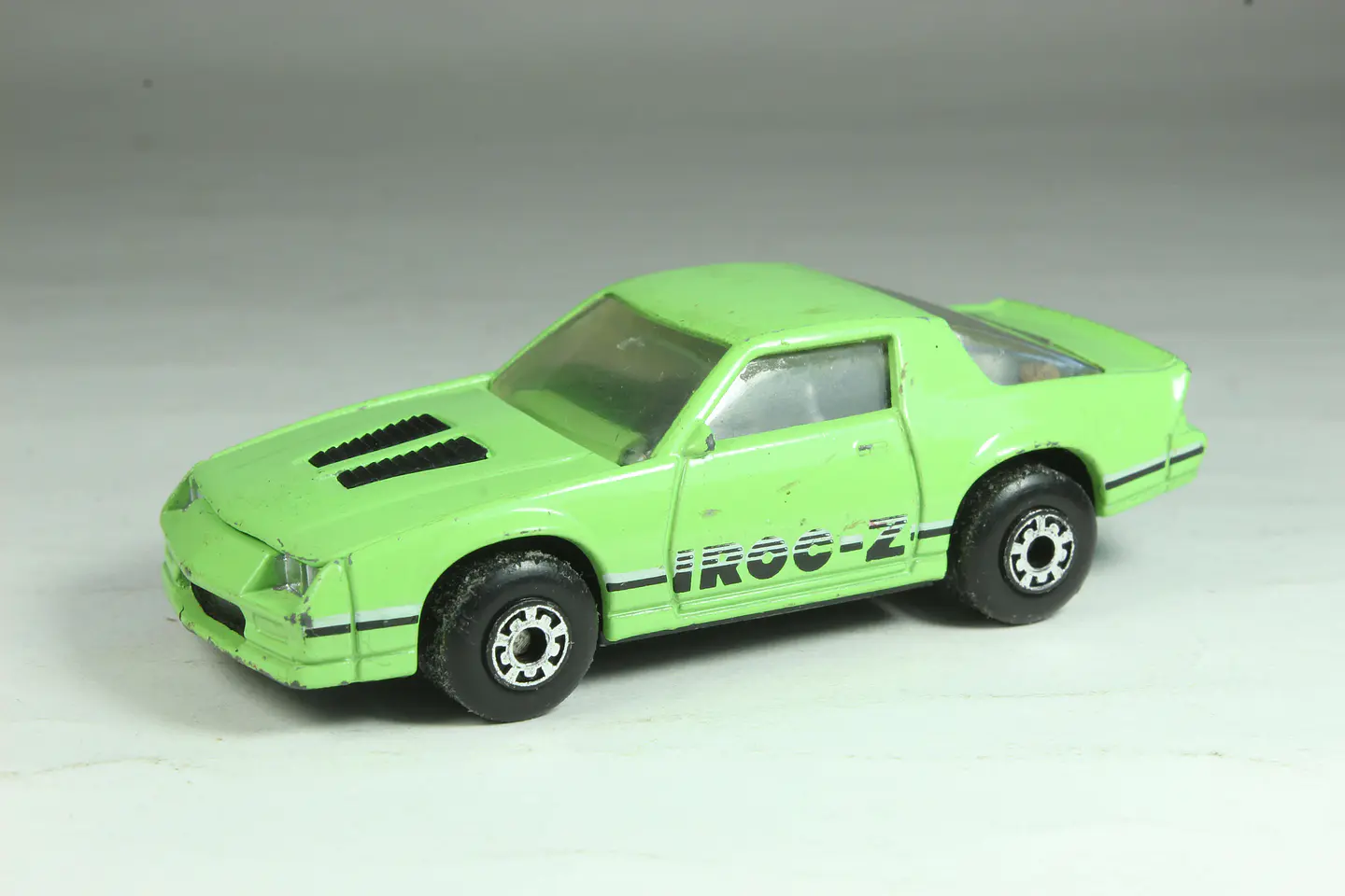 Matchbox Int MB51 Camaro IROC-Z28 Macau — foto 1 de 3
