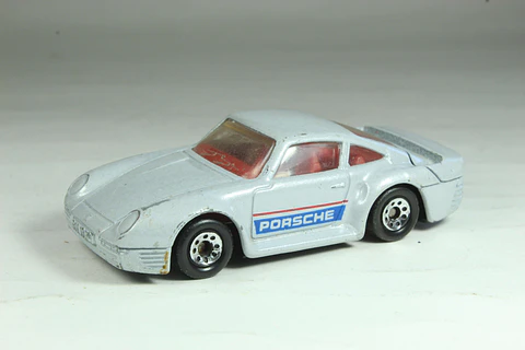 Matchbox Int MB7 Porsche 959 Macau