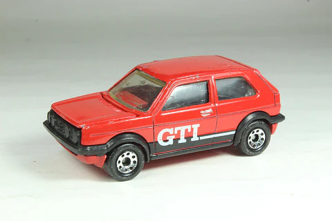 Matchbox Int MB33 Volkswagen Golf GTI Macau