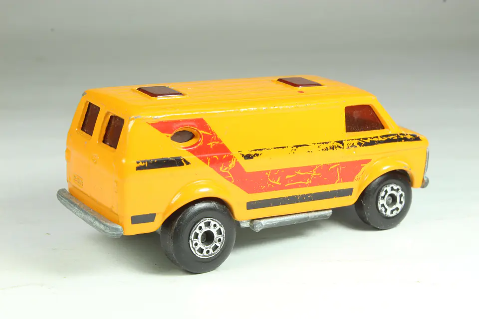 Matchbox Superfast N° 68 Chevy Van England — foto 2 de 3